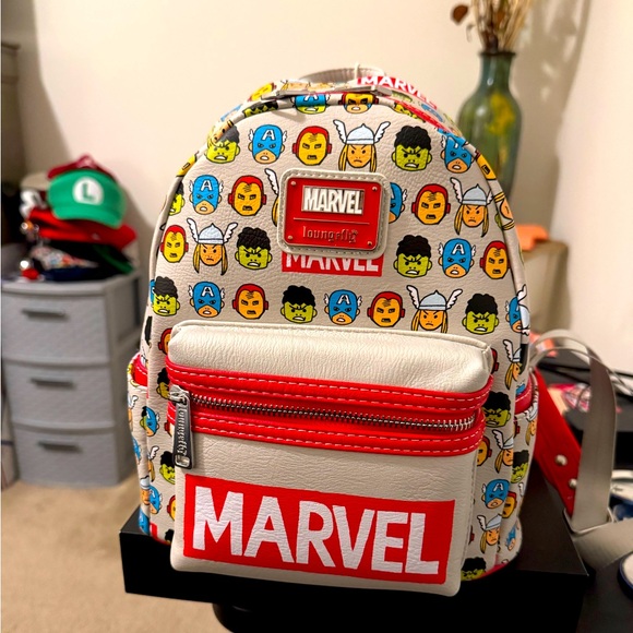NEW DISNEYLAND CALIFORNIA EXCLUSIVE MARVEL AVENGERS CAMPUS...